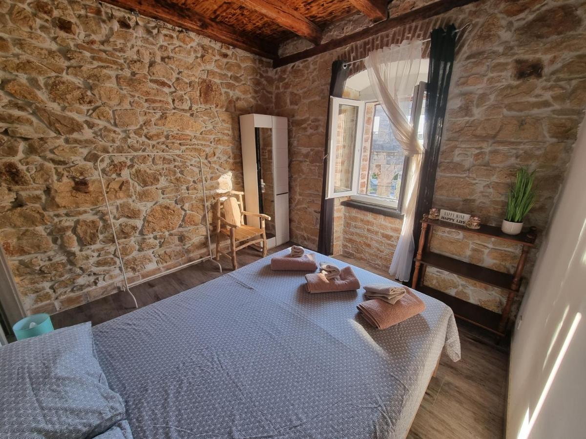 Apartment Anni Pula